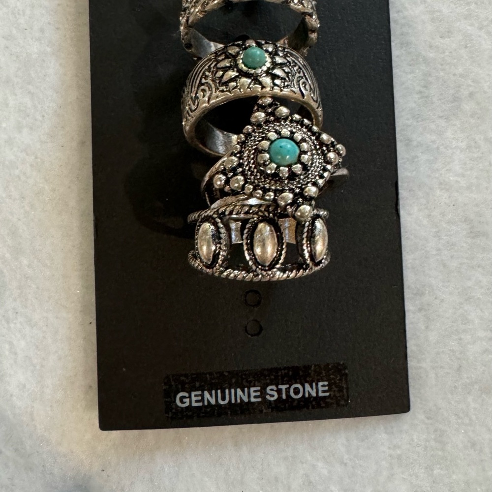 SHYANNE- 5 pieces of Silver Rings